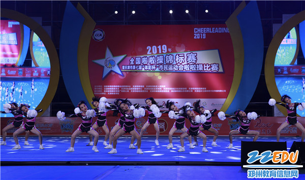 3.规定花球比赛现场 3.规定花球比赛现场