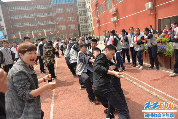 10让人热血沸腾的拔河比赛 10让人热血沸腾的拔河比赛