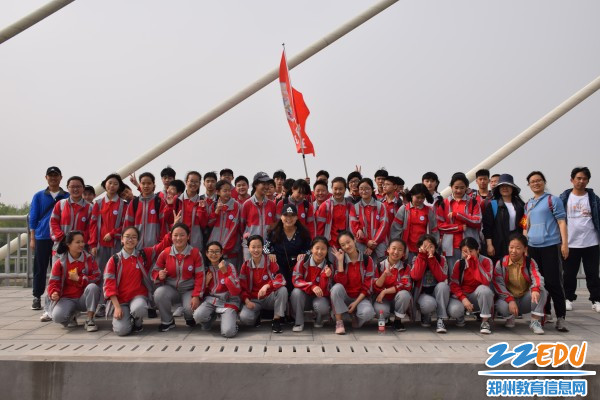 8快乐一家亲 8快乐一家亲