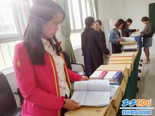 查阅学校相关资料_调整大小 查阅学校相关资料_调整大小