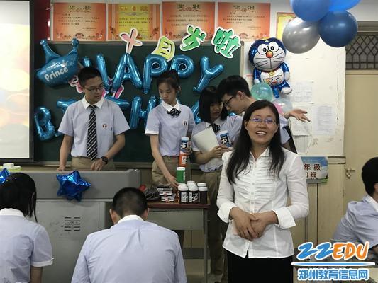 2.班主任老师送祝福 - 副本 2.班主任老师送祝福 - 副本