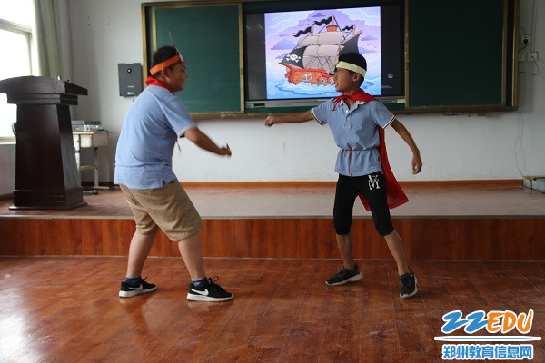 4彼得·潘与虎克船长决斗 4彼得·潘与虎克船长决斗