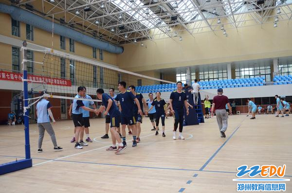 赛后礼仪-握手 赛后礼仪-握手