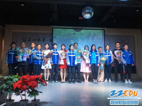 1d54c6a8ac7477cd1a4e13b371a03e2_meitu_4 1d54c6a8ac7477cd1a4e13b371a03e2_meitu_4