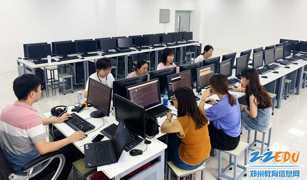 专业课教师培训中 专业课教师培训中