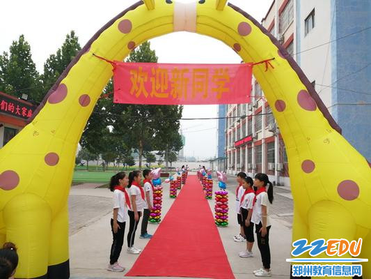 一切准备就绪 等待新同学的到来_调整大小 一切准备就绪 等待新同学的到来_调整大小