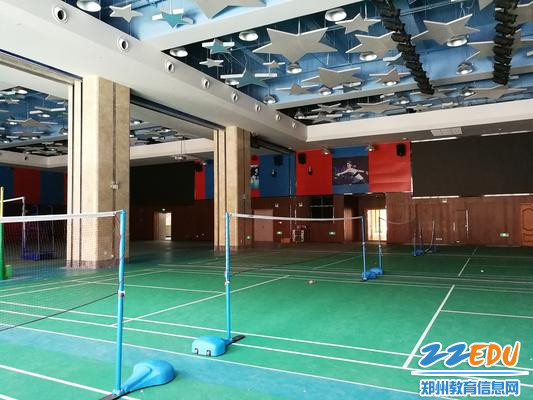 3.郑州八中地下体育馆一角1 - 副本 3.郑州八中地下体育馆一角1 - 副本