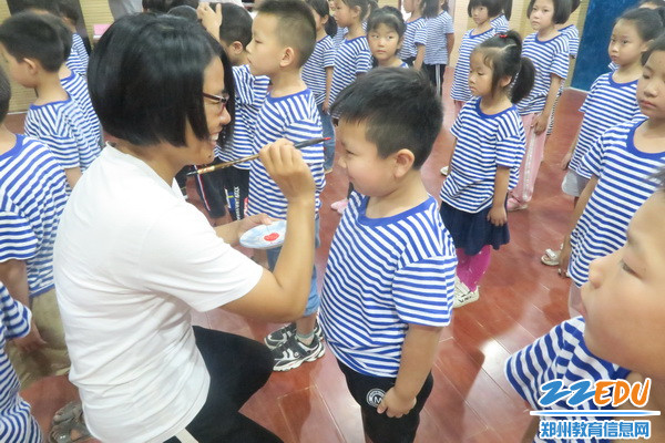 点朱砂_调整大小 点朱砂_调整大小