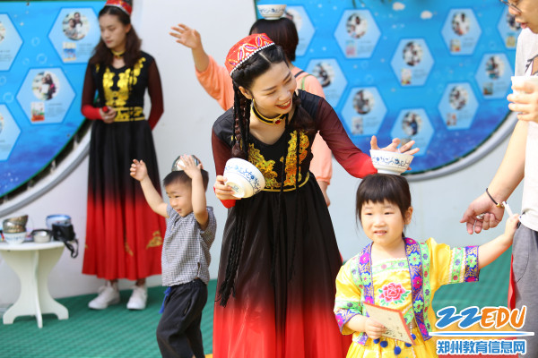 5.瞧,顶的多稳 5.瞧,顶的多稳