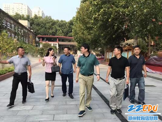 1-检查组来到郑州八中开展安全检查工作 1-检查组来到郑州八中开展安全检查工作