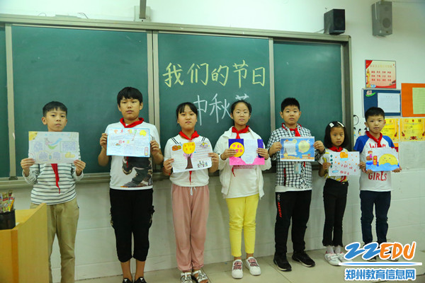 队员们的精彩手抄报展示 队员们的精彩手抄报展示