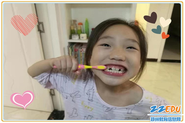 6牙齿刷的白又白 6牙齿刷的白又白