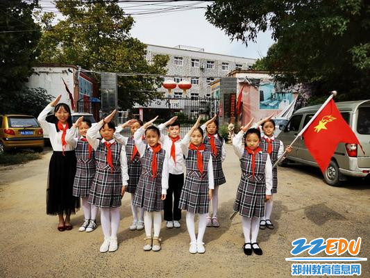 2019.9.24惠济区南阳小学少先队员到敬老院慰问_调整大小 2019.9.24惠济区南阳小学少先队员到敬老院慰问_调整大小