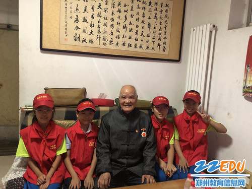 2.为他们送上了诚挚的关怀和节日的祝福 2.为他们送上了诚挚的关怀和节日的祝福