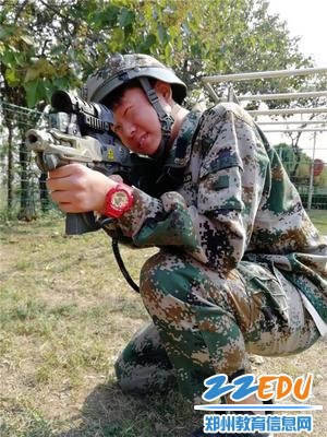 体验蹲姿射击 体验蹲姿射击