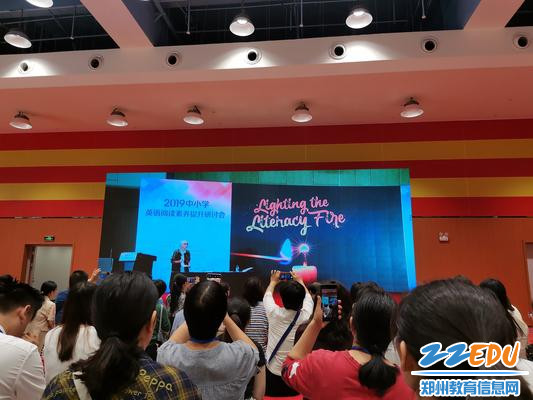 Jill Eggleton的讲座照片 Jill Eggleton的讲座照片