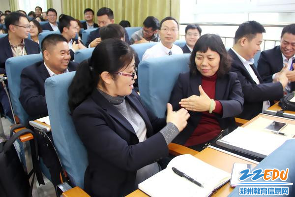 讲座上的互动 讲座上的互动