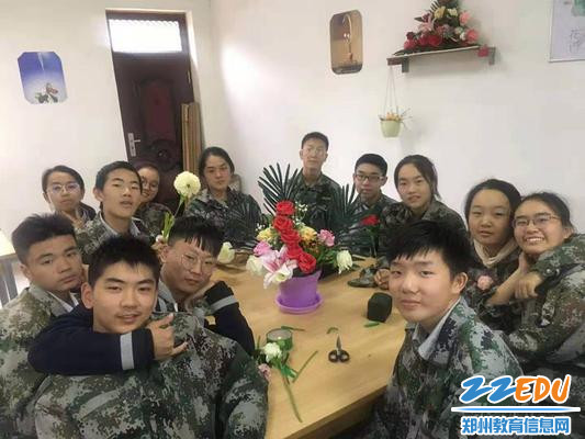 学生的插花成品_副本 学生的插花成品_副本