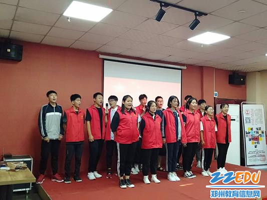 3、齐唱《我和我的祖国》,振奋人心_副本 3、齐唱《我和我的祖国》,振奋人心_副本