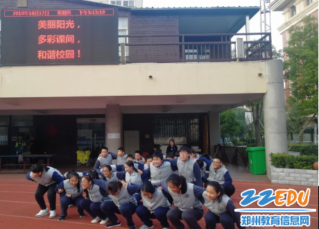 4协作深蹲起 4协作深蹲起