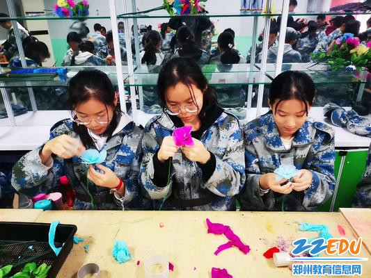 “细致如我”——手工课程 “细致如我”——手工课程