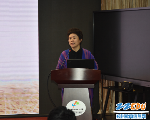 1571834447(1) 1571834447(1)