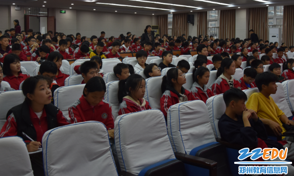 1571834621(1) 1571834621(1)