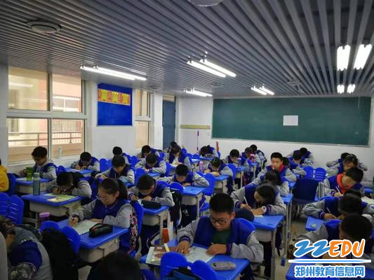 学生开始答题 学生开始答题