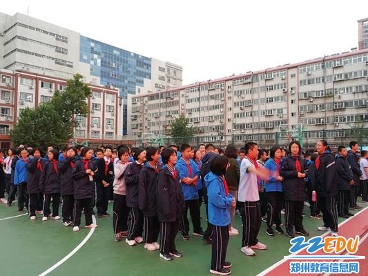 2.准备选社团课程的学生们 - 副本 2.准备选社团课程的学生们 - 副本