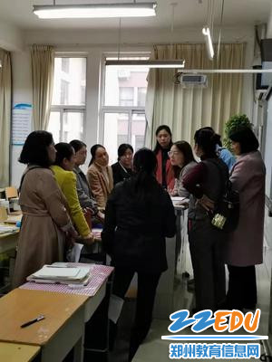 家长会后个别交流 家长会后个别交流