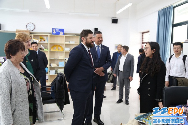 同教师交流 同教师交流