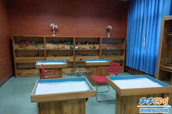 益智减压的心理沙盘室_副本 益智减压的心理沙盘室_副本