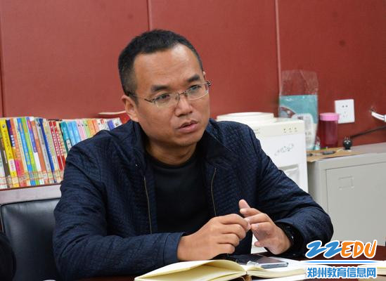 郭晓军校长做总结发言 郭晓军校长做总结发言