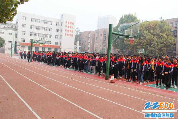 疏散到安全位置 疏散到安全位置