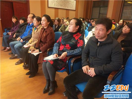 培训现场 (2) 培训现场 (2)