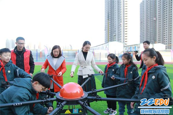 师生参观 师生参观