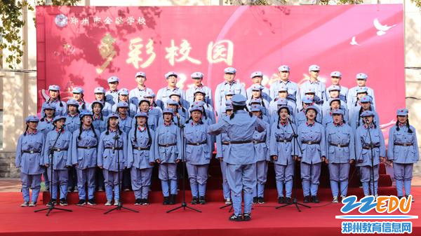 获奖班级在演唱 获奖班级在演唱