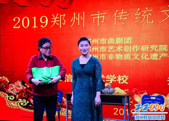 现代戏曲小品《小良探亲》 现代戏曲小品《小良探亲》