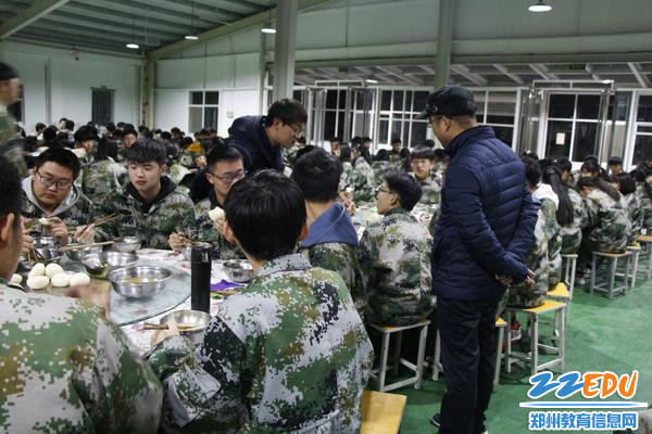 老师们无微不至的关怀2 老师们无微不至的关怀2