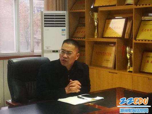 袁校长讲话 袁校长讲话