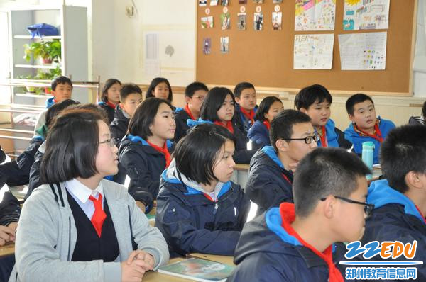 学生积极参与课堂 学生积极参与课堂