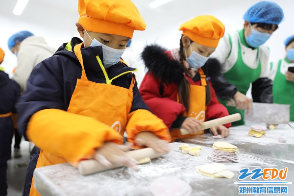 4.认真劳动的孩子们最可爱! 4.认真劳动的孩子们最可爱!