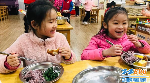 8.真美味的自助餐