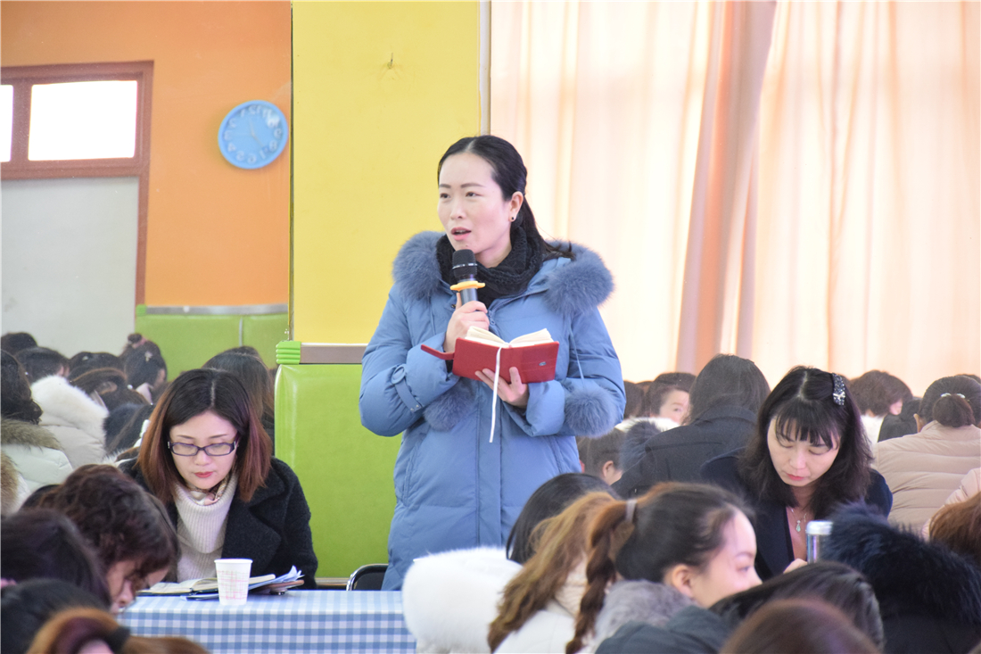 市实验幼儿园副园长张雪现场分享活动感悟.jpg