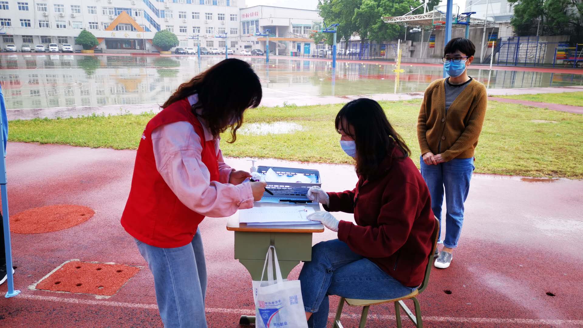 充分准备 反复演练 郑州市盲聋哑学校全力保障高三学生返校复学