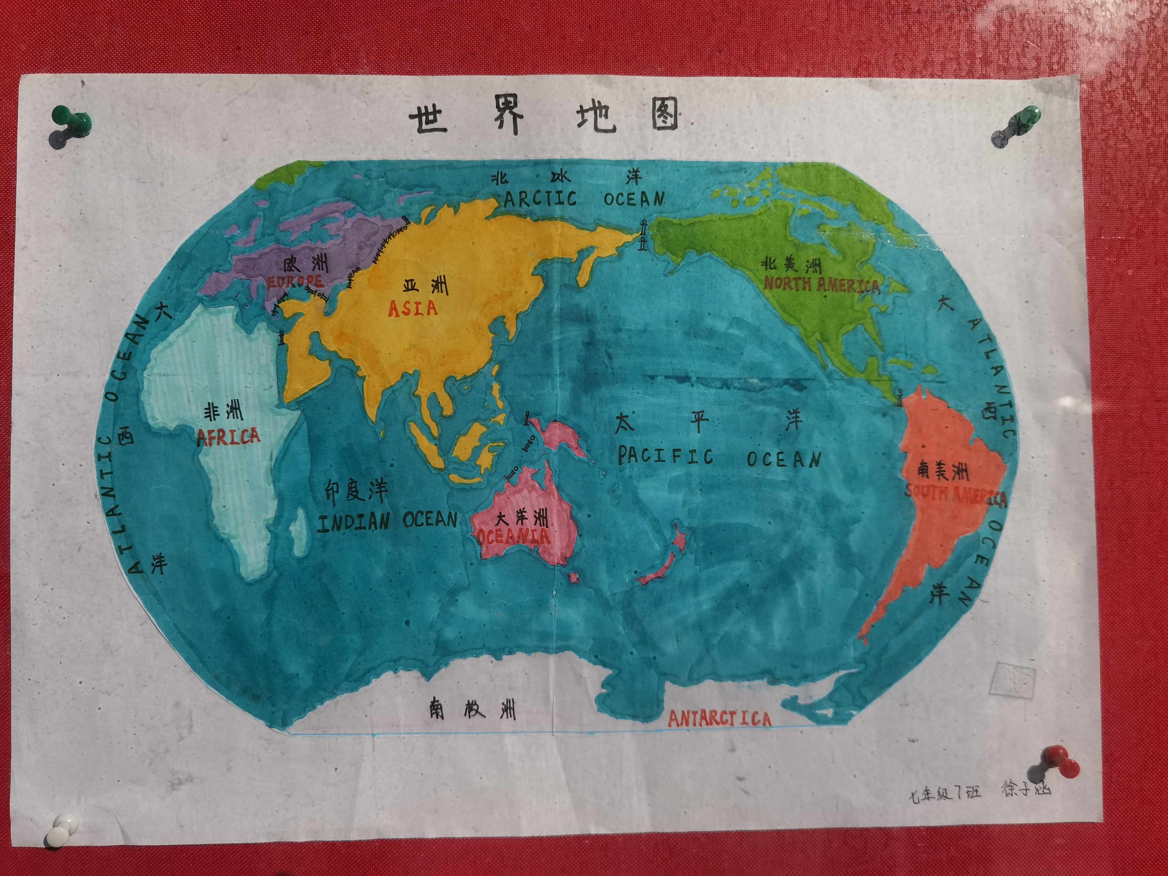 慧眼看世界巧手绘地图郑州市第六初级中学举行地图绘图大赛