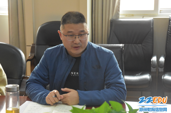 副校长孙青山对语文教学进行整体点评、