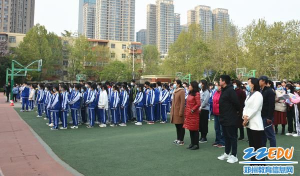 4师生仅用3分06秒完成此次演练