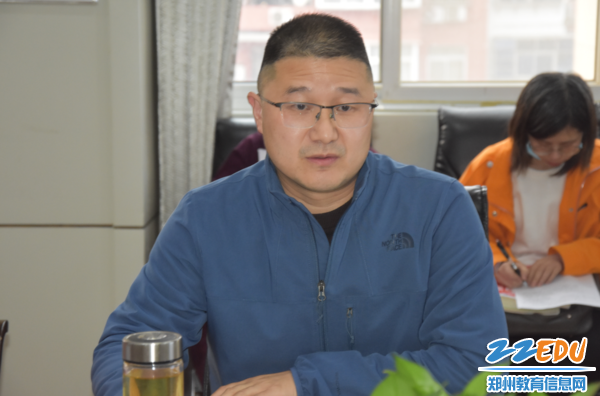 副校长孙青山给老师们加油鼓劲