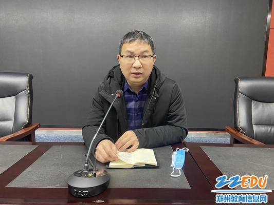 副校长刘志义勉励大家同心同德_副本 副校长刘志义勉励大家同心同德_副本